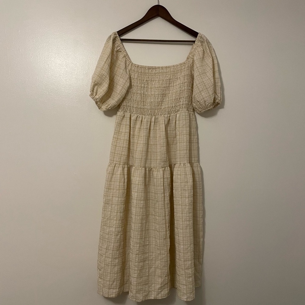 SHEIN Beige Yellow and White Plaid Smocked Puff Sleeve Maxi Sundress Large